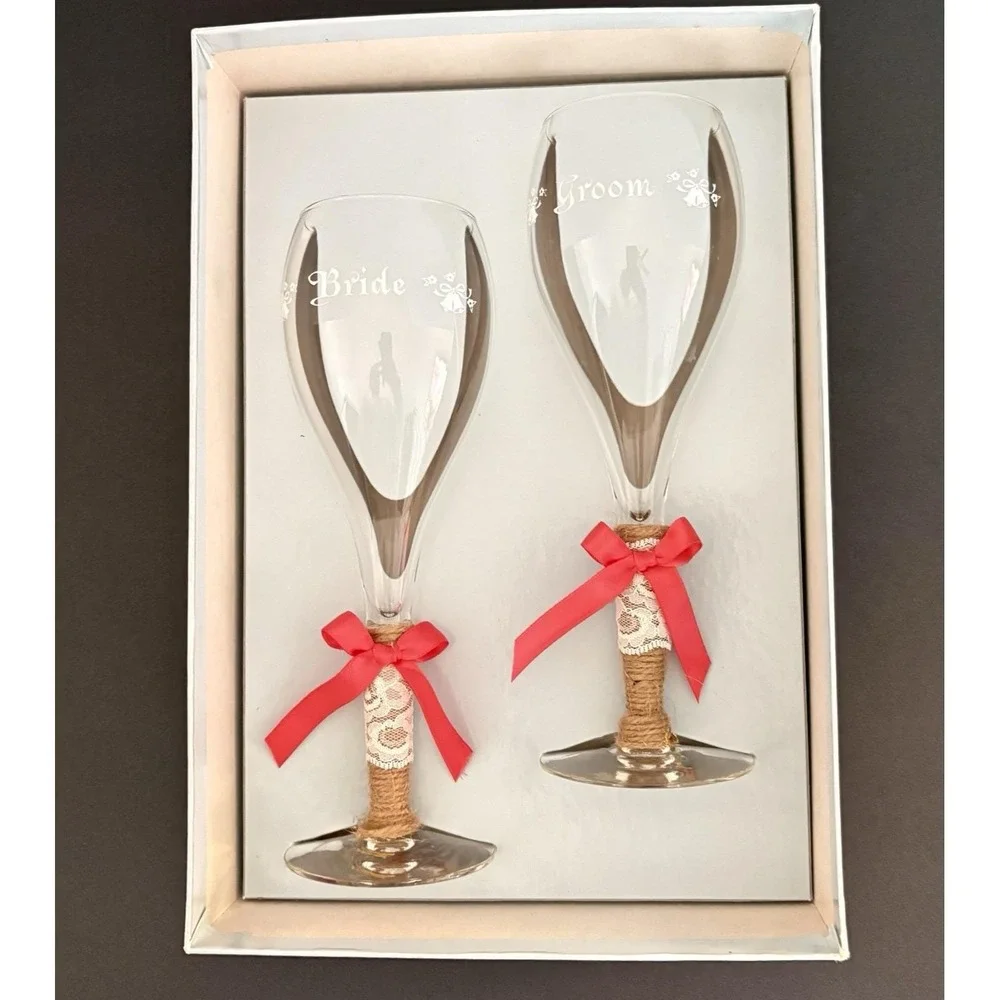 VTG  1979 Treasure Masters Bride & Groom Champagne Flutes Set‎ | Wedding Toast